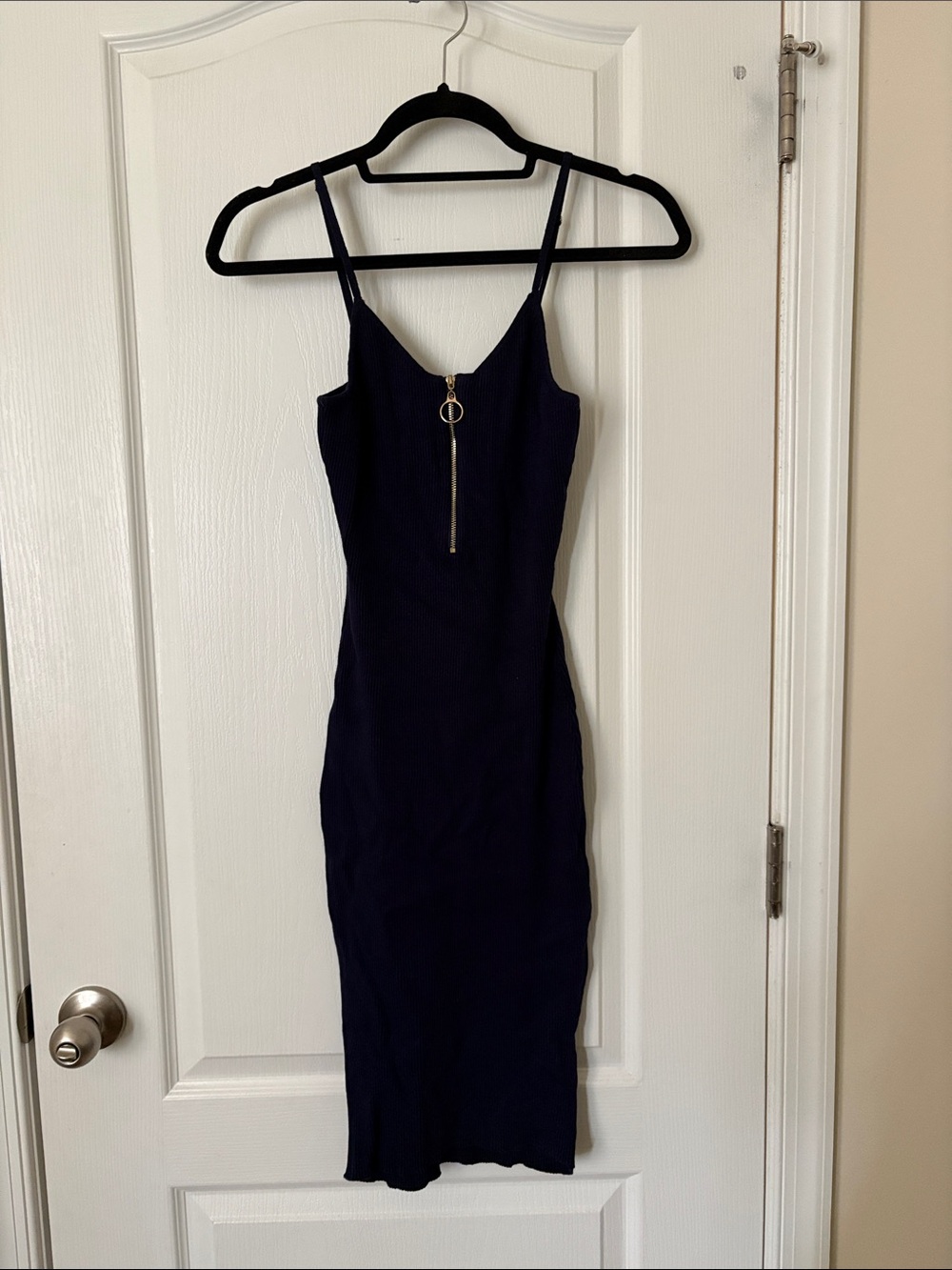 Classic Navy Bodycon Midi Dress with Front Zip